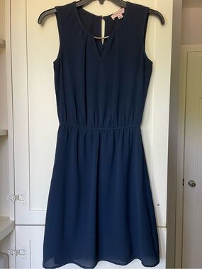 Sleeveless Navy Blue Chiffon Dress